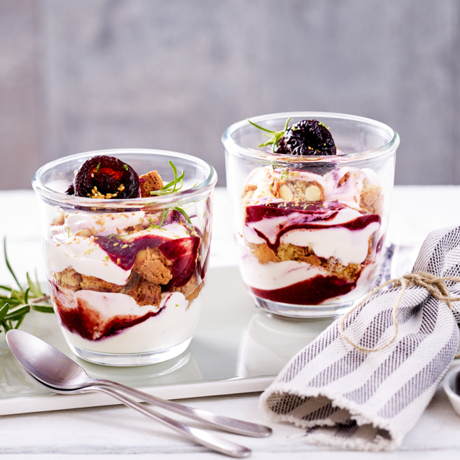 Blueberry and Yogurt Parfait