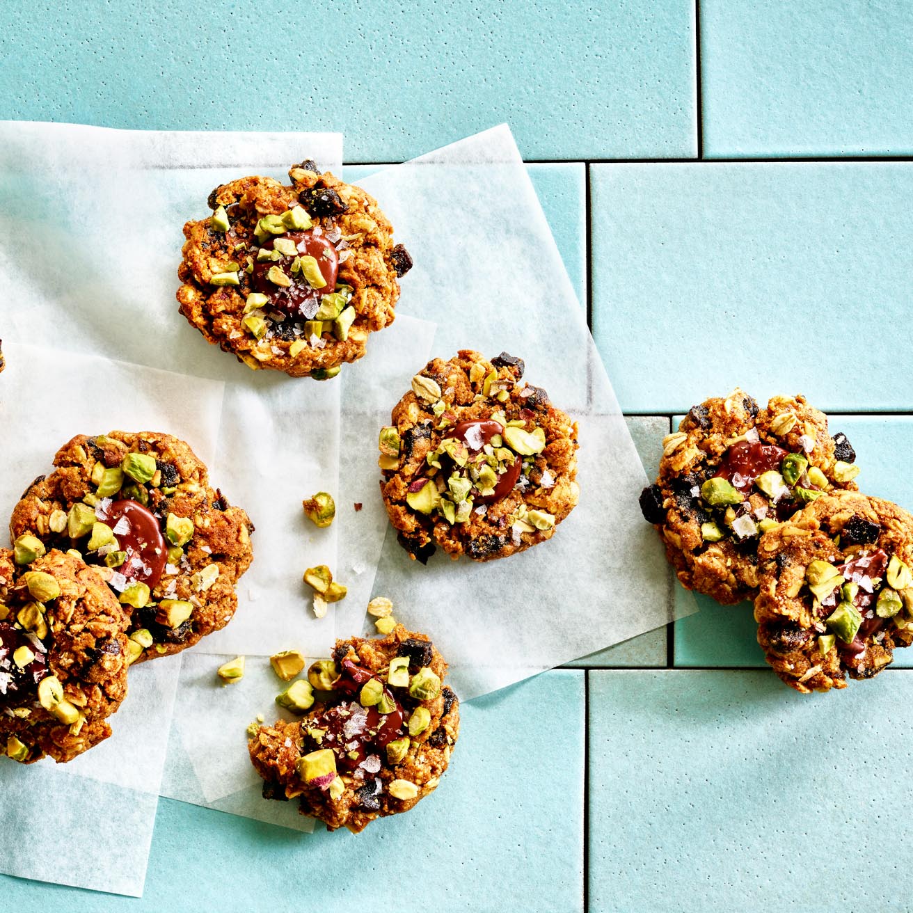 Breakfast Cookies with Pistachios and Chocolate