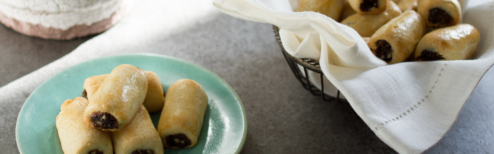 Italian Plum Picnic Cookies